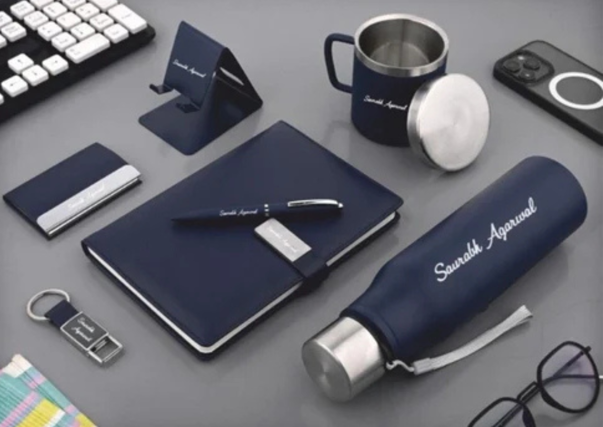 Corporate Gifting in 2025: How Custom Printing Enhances Brand Recall